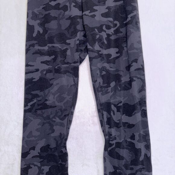 Lululemon Align Leggings Size 8 Incognito Camo Multi Grey Nulu High Rise Pants - Picture 3 of 12